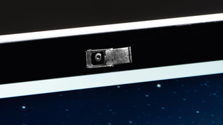 Apple Warns Against Closing Your Laptop While Using a Webcam Cover